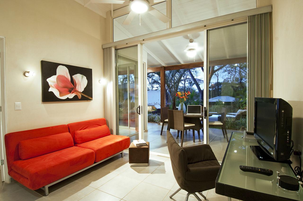 The Breeze Hotel & Villas Tamarindo Exterior photo