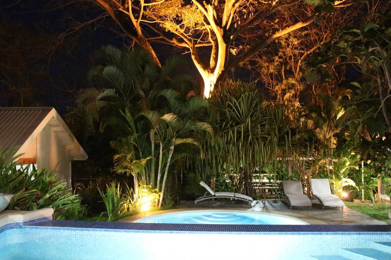 The Breeze Hotel & Villas Tamarindo Exterior photo